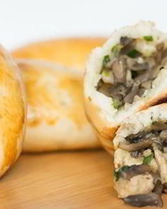Пирожки с грибами и курицей
