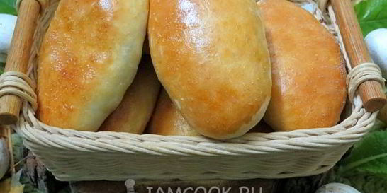 Пирожки с грибами и рисом