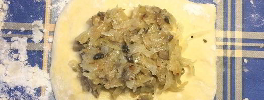 пирожки с капустой и грибами. Шаг 8
