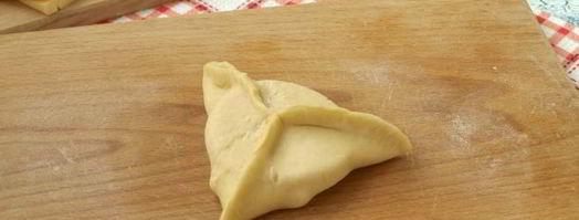 пирожки с колбасой и сыром. Шаг 11