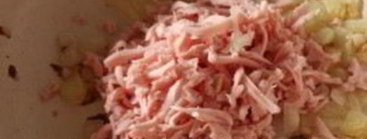 пирожки с колбасой в духовке. Шаг 4