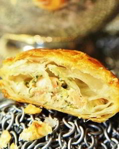 Пирожки с лососем