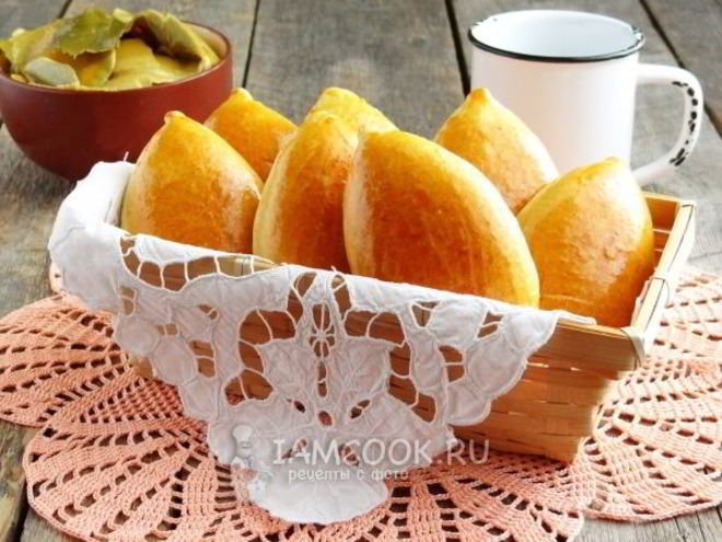 Рецепт пирожков с солеными грибами