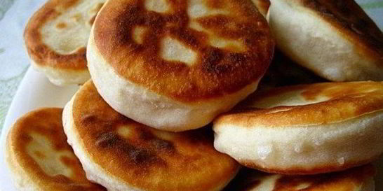 Пирожки с сыром и яйцом