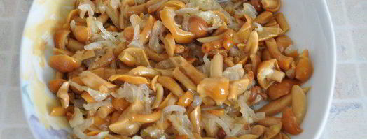 постные пирожки с маринованными опятами. Шаг 8