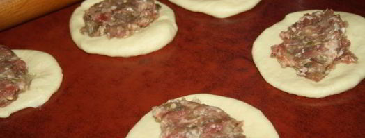 эчпочмаки на бездрожжевом тесте с сочной начинкой из говядины и кабачка. Шаг 5