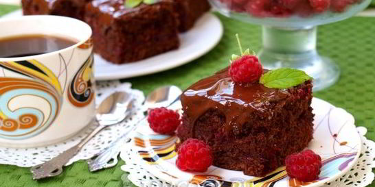 Брауни с малиной