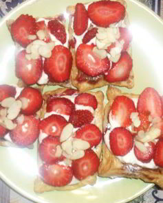 Фруктово-кремовое пирожное Эллементарио