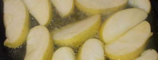 пирожные с карамельными яблочками и белковым кремом подарок для себя. Шаг 8