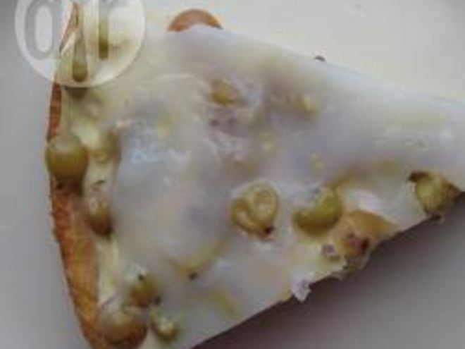 Рецепт пирожных с начинкой из суфле и ягодами