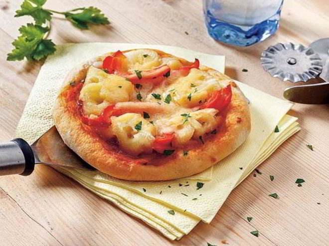 Рецепт мини-пиццы с ананасом