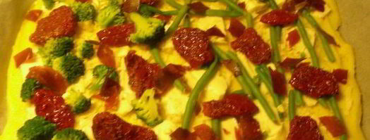 пицца из поленты с брокколи, вялеными томатами и моцареллой. Шаг 5