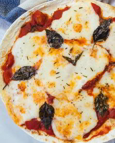 Пицца Маргарита на лаваше