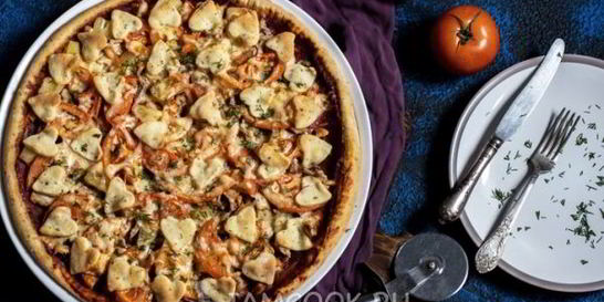 Пицца на кефире и майонезе