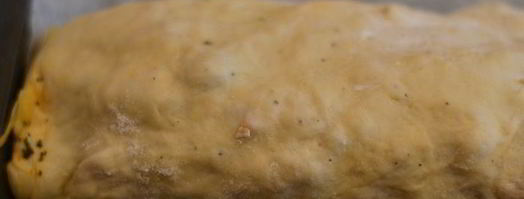 пицца-ролл с очень вкусной начинкой. Шаг 8