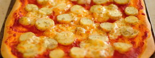 пицца с картофелем, розмарином и тимьяном. Шаг 5