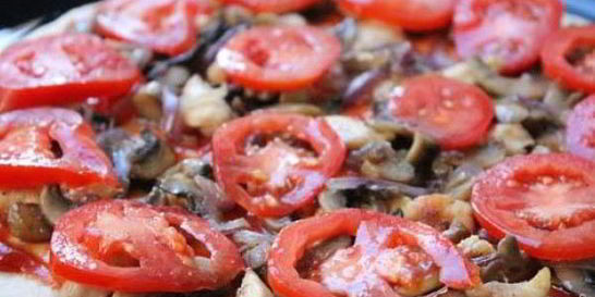 Пицца с шампиньонами