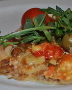 Пицца с тунцом и кальмарами