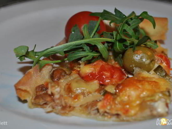 Рецепт пиццы с тунцом и кальмарами