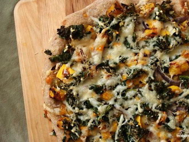 Рецепт пиццы со сквошем и капустой кале