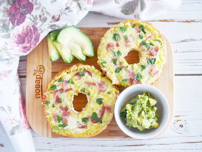 Рецепт фаршированных пончиков на завтрак