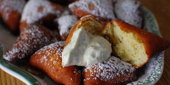 Фисташковые пончики