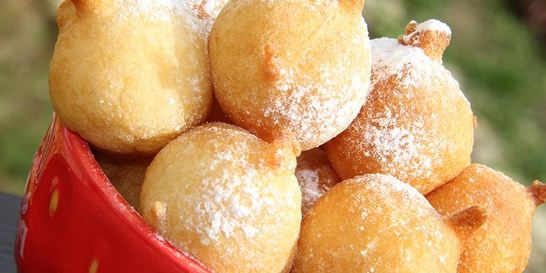 Пончики на кефире пышные