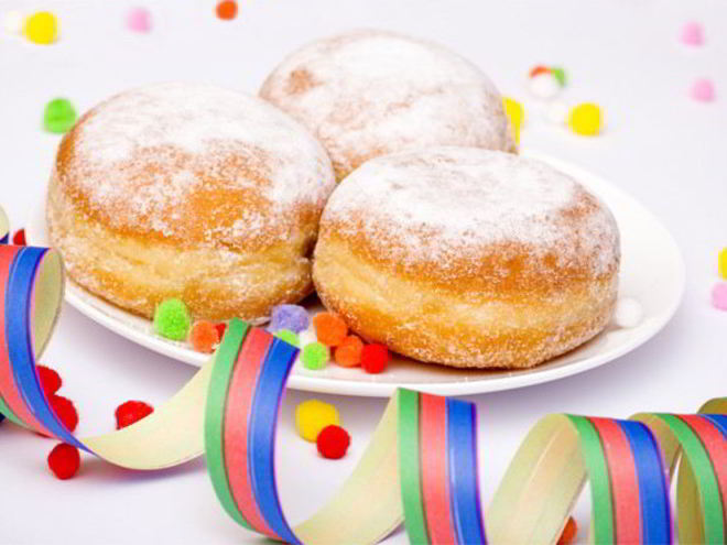 Рецепт пончиков с сахарной пудрой