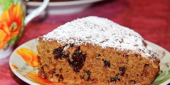 Коврижка с черносливом