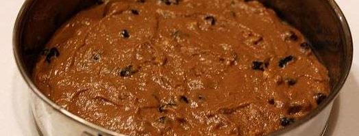 коврижка с изюмом и орехами. Шаг 17