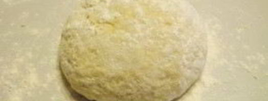 пышки на кефире, жаренные на сковороде. Шаг 5