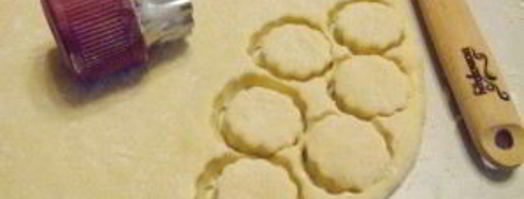 пышки на кефире, жаренные на сковороде. Шаг 6