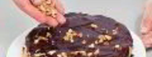 фруктовая шарлотка с шоколадной глазурью в мультиварке. Шаг 6