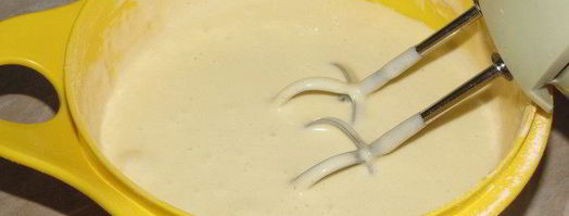 фруктовая шарлотка с шоколадной глазурью. Шаг 4