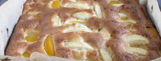 фруктовая шарлотка с шоколадной глазурью. Шаг 8