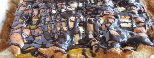 фруктовая шарлотка с шоколадной глазурью. Шаг 10