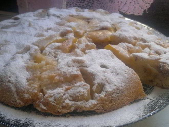 Рецепт шарлотки из того, что под рукой