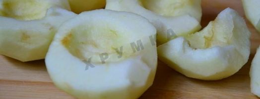 шарлотка с карамелью. Шаг 4