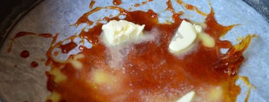 шарлотка с карамелью. Шаг 5