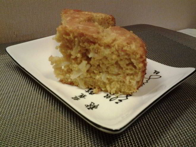 Рецепт шарлотки с квашеной капустой и цельнозерновой мукой