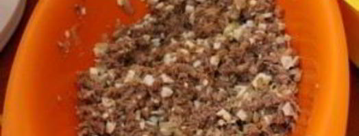 шарлотка с мясом. Шаг 3