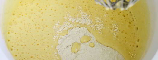 шарлотка с вареньем. Шаг 4