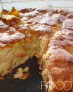 Шарлотка с яблоками