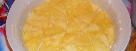 шарлотка со свежим ананасом. Шаг 3