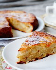 Шарлотка яблочная