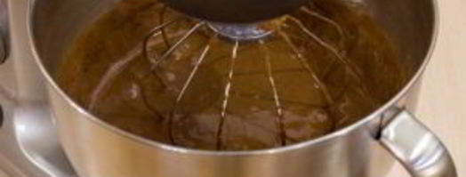 шоколадная шарлотка с грушей. Шаг 4