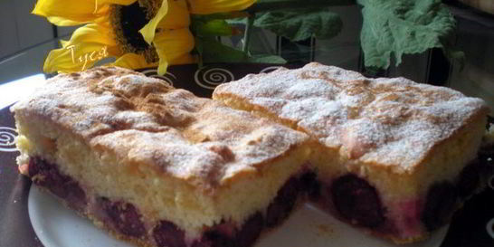 Вишневая шарлотка