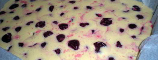 вишневая шарлотка. Шаг 9