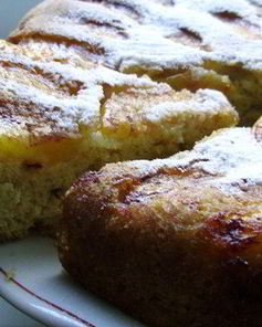 Воздушная шарлотка с корицей