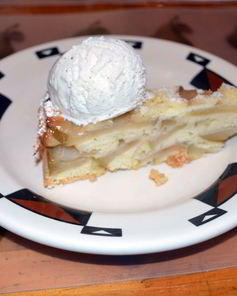 Яблочная шарлотка простая